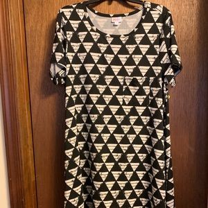 Lularoe XL Carly